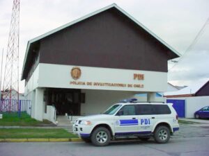 PDI de Natales llama a vecinos a evitar ser víctimas de estafas teléfonicas