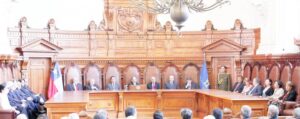 Corte Suprema entregó fallo de los 15 ministros que confirmaron el desafuero del senador Carlos Bianchi