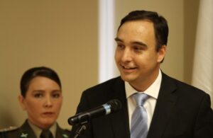 ZF: Hacienda reconoce que pago de SRI por 2014 es menor al esperado
