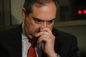 Senador Bianchi finalmente enfrentará juicio por fraude al Fisco y negociación incompatible