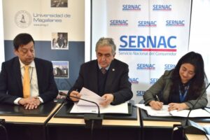 Estudiantes de Derecho podrán realizar pasantías en el Sernac
