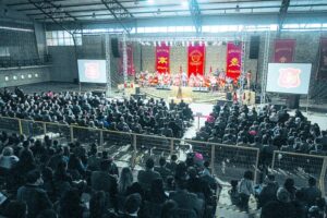 “Los Cuatro Cuartos” y Banda de la V División se presentaron en concierto