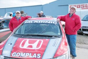 “El mayor desafío es llegar con el auto entero los dos días”