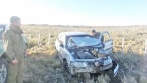 Argentino que regresaba a su país volcó en ruta internacional CH-255, camino a Monte Aymond