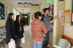 Alumnas del Liceo Contardi realizaron pasantía en labores del Servicio de Salud