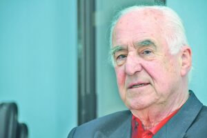 La historia de la propuesta de descentralización tributaria que impulsará la UDI