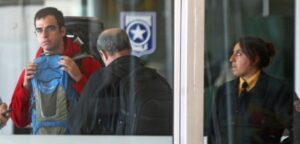 Turista extranjero deberá pagar por incendio en Torres del Paine de 2011