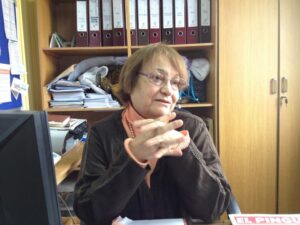 “La forma en que se hizo esto no es la que corresponde”, dijo Elena Burnás, sobre su petición de renuncia