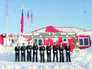 Armada en la Antártica
