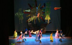 Estudiantes de la Escuela Rotario Paul Harris dieron vida al musical “La Sirenita”