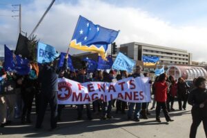 Trabajadores de hospital deponen paro y exigen salida de seremi García