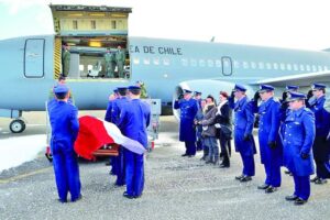 Con honores despidieron a soldado fallecido en maratón