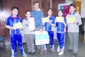 Niños de quinto básico participaron en programa de prevención de Marea Roja