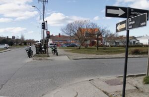 Motorista de Carabineros fue impactada por vehículo