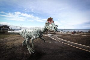 Sernatur incluirá dentro de circuito urbano a Parque de Fauna Prehístorica