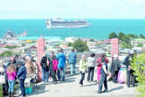 Alto valor del dólar se convierte en  un aliado para el turismo regional