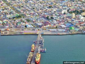 Gobierno Regional asegura que construcción de dársena comenzará en 2016