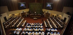 Diputados aprueban bono de $1 millón para víctimas de prisión política y tortura