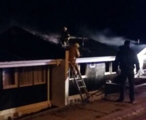 Incendio destruyó una vivienda perteneciente al Campamento de Posesión de ENAP