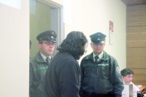 Presunto secuestro termina  con accidente y un detenido
