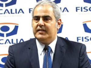Chahuán: No hay impedimento jurídico para que senadores indagados elijan a fiscal nacional