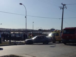 Colisión en Avenida Frei con General Salvo deja dos personas lesionadas