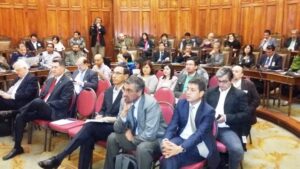 Con funa a ministro Burgos se desarrolló seminario de descentralización