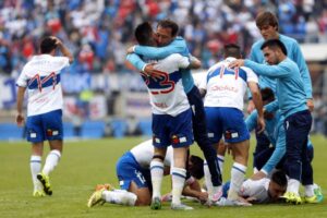 La UC le quitó el invicto a Colo Colo con un partidazo y enciende la lucha del Apertura