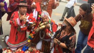 Con “Brujerías” Perú intenta que Chile pierda esta noche