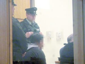 Doce años de cárcel arriesga  acusado de violar a su hija
