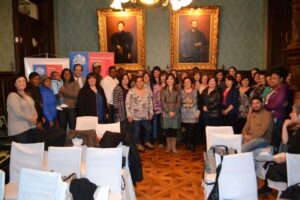 Funcionarios de la Salud y migrantes se reúnen en jornada de sensibilización
