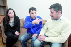 Niño símbolo de las Jornadas fue reportero por un día en Pingüino Multimedia