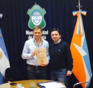 Comerciantes del Barrio 18 de septiembre y del Centro de Natales realizan pasantía a Ushuaia