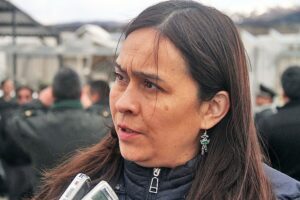 Funcionarios del Servicio de Registro Civil se mantienen en paro
