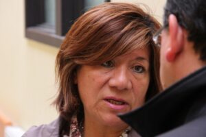 Alcalde removió de su cargo a la jefa del área Salud de la Corporación Municipal Gloria Pérez