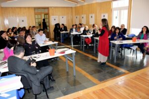Realizan capacitación a directivos de establecimientos básicos
