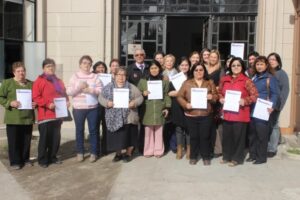 Concejo municipal de Natales celebró mes del adulto mayor con residentes de viviendas tuteladas