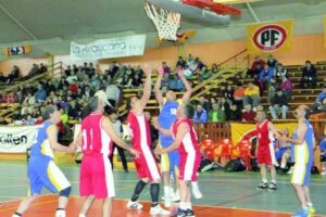 La fiesta nacional del maxi básquetbol  ya se siente en Puerto Natales