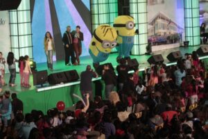 La alegría de los niños motivó la donación de los mayores