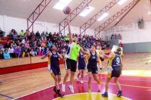 Lago Blanco se consagró campeón por partida doble