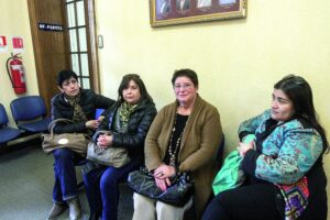 En estado de alerta gremio de la salud primaria de Punta Arenas por desvinculaciones de funcionarios