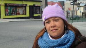 Piden ayuda para rescatar a hijo y hermano del consumo de alcohol y de situación de calle