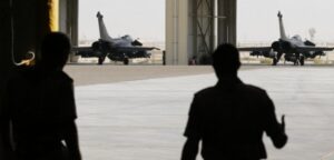 Francia y Rusia coordinan acciones militares contra el Estado Islámico