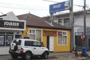 Asesor que recomendó a Bianchi pagar  más de $ 1 millón por sede parlamentaria cobró hasta $ 3.300.000 mensual por asesorías