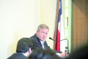 Ex diputado Marinovic aclaró que sede no fue  entregada en las condiciones que declaró Bianchi