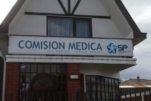 Denuncian trato discriminatorio a mujer con discapacidad física en Punta Arenas