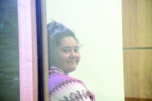 Más de 16 años de cárcel arriesga joven  acusada de varios delitos violentos