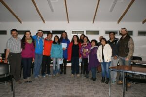Montañista chileno Ernesto Olivares compartió sus aventuras con habitantes de Primavera