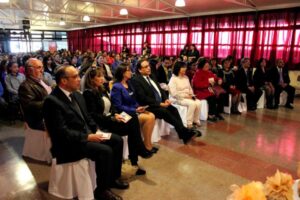 Por 30 años de servicio se homenajeó a funcionarias en  Escuela Villa Las Nieves