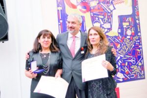 CNCA reconoció a artista magallánica con el Premio Maestro Artesano